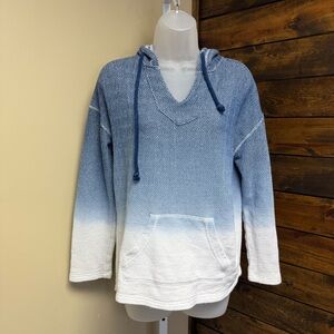 Ocean Drive Blue and White Ombre V-Neck hooded sweatshirt Size Small oversized
